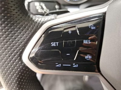 Volkswagen Touareg 3.0 V6 TDI SCR (17)