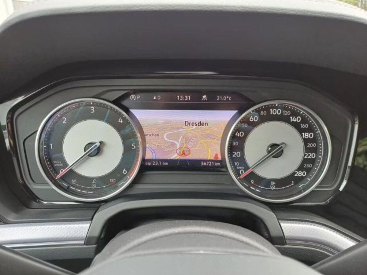 Volkswagen Touareg 3.0 V6 TDI SCR (19)