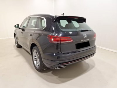 Volkswagen Touareg 3.0 V6 TDI SCR (3)