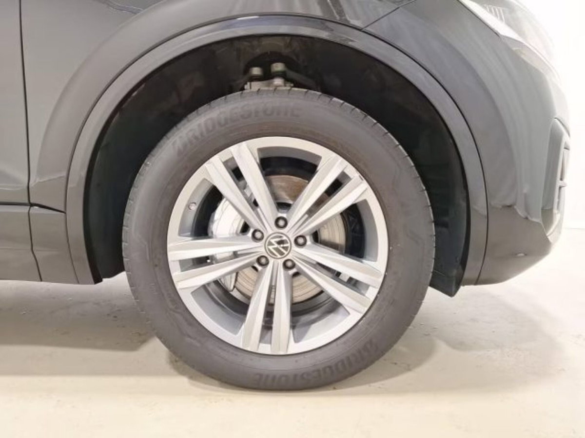 Volkswagen Touareg 3.0 V6 TDI SCR (9)