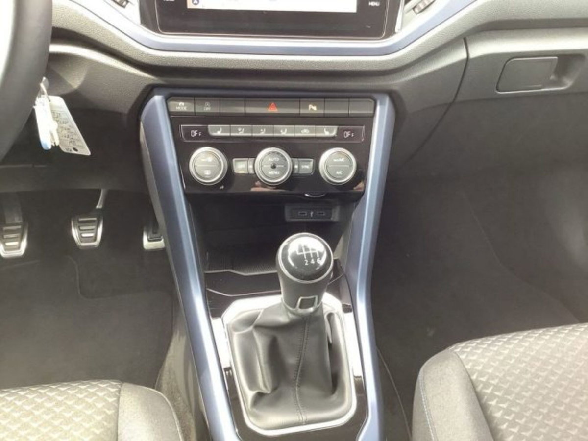 Volkswagen T-Roc 1.6 TDI SCR Advanced BlueMotion Technology (10)