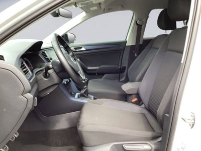 Volkswagen T-Roc 1.6 TDI SCR Advanced BlueMotion Technology (8)
