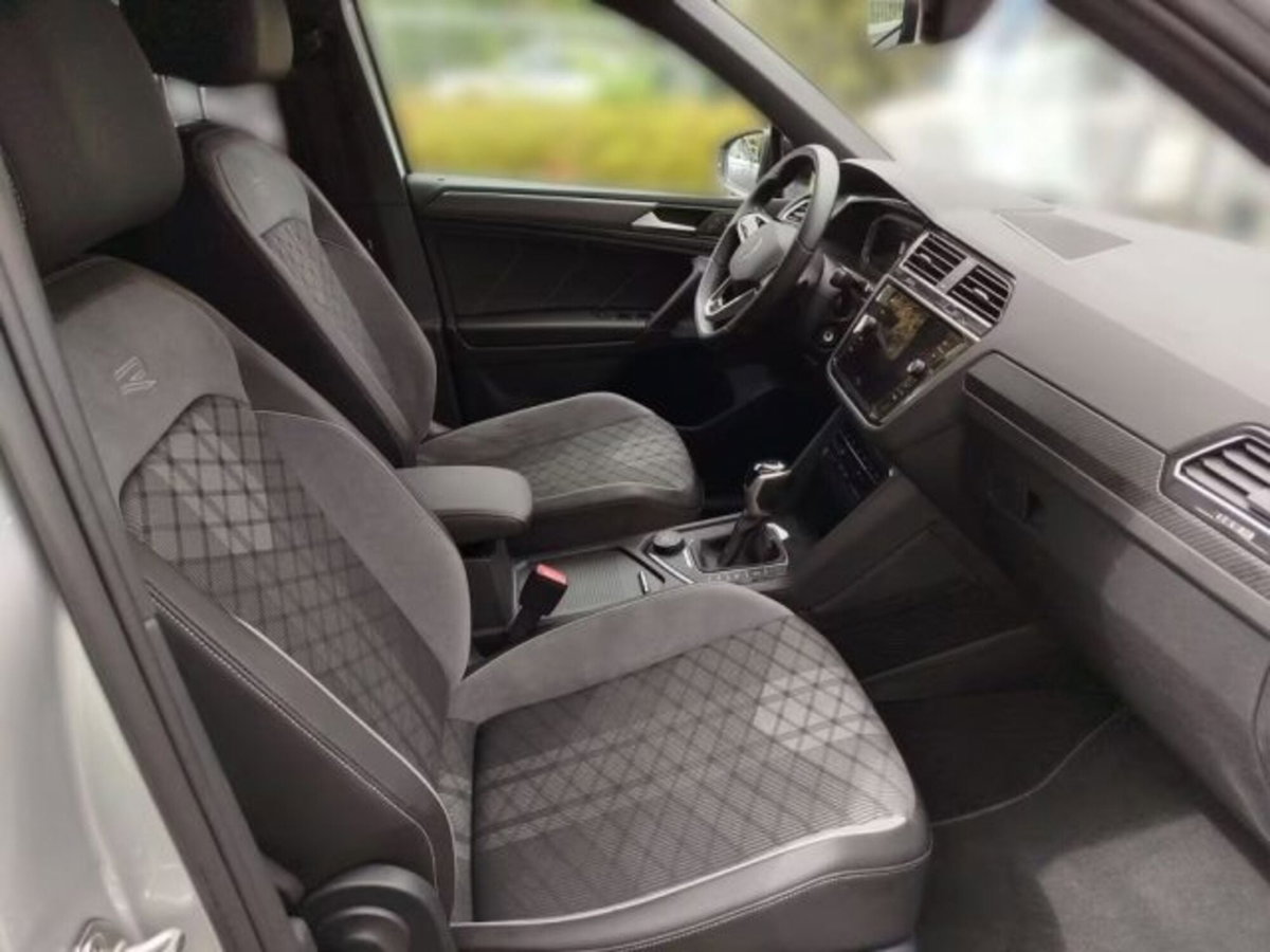 Volkswagen Tiguan Allspace 2.0 TDI 200 CV SCR DSG 4MOTION R-Line (9)