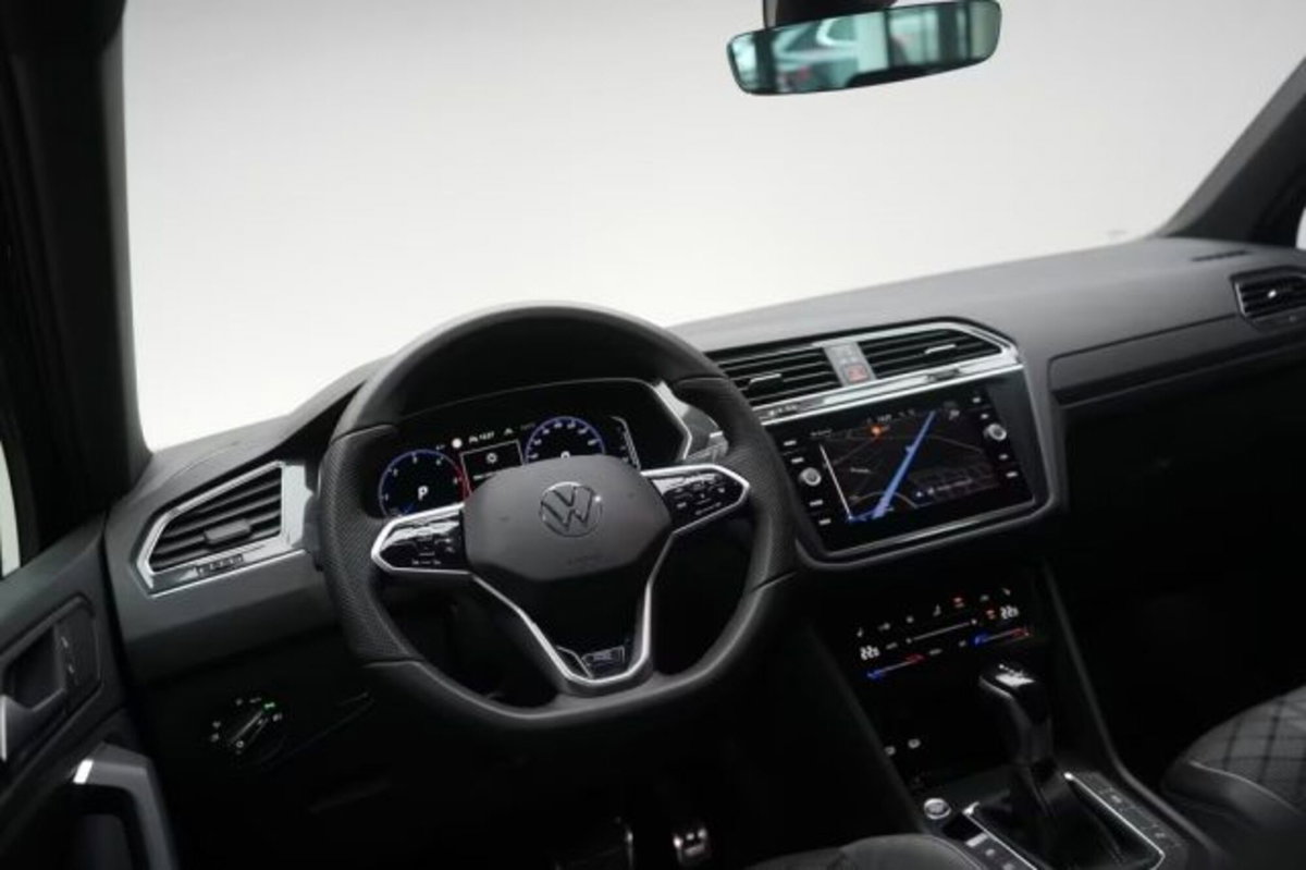 Volkswagen Tiguan Allspace 2.0 TDI 200 CV SCR DSG 4MOTION R-Line (13)
