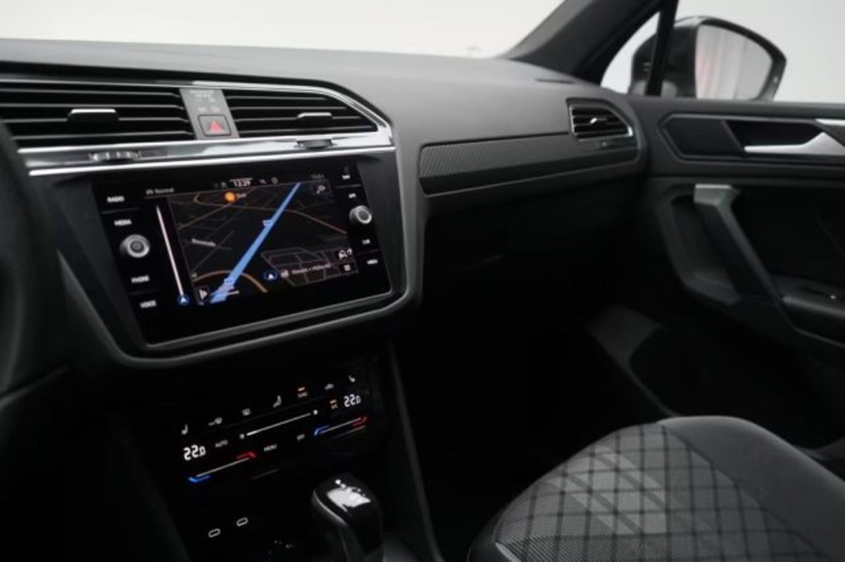 Volkswagen Tiguan Allspace 2.0 TDI 200 CV SCR DSG 4MOTION R-Line (15)