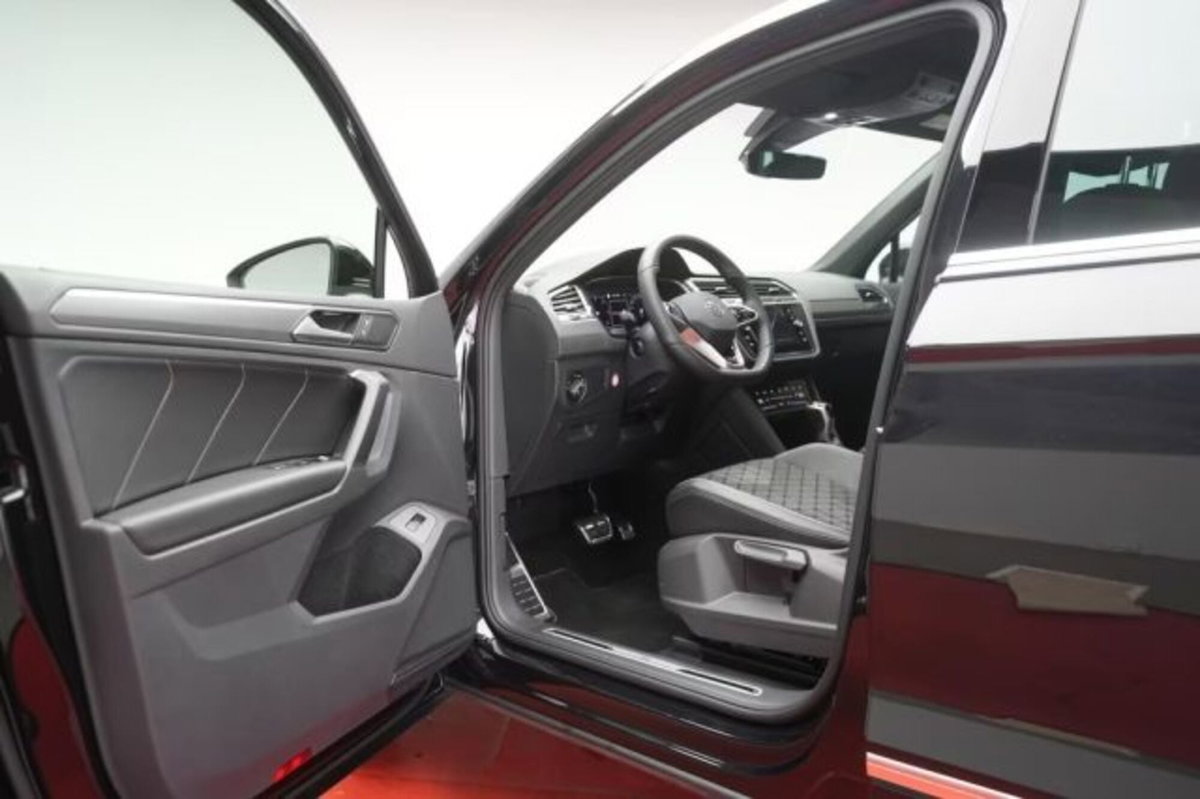 Volkswagen Tiguan Allspace 2.0 TDI 200 CV SCR DSG 4MOTION R-Line (6)