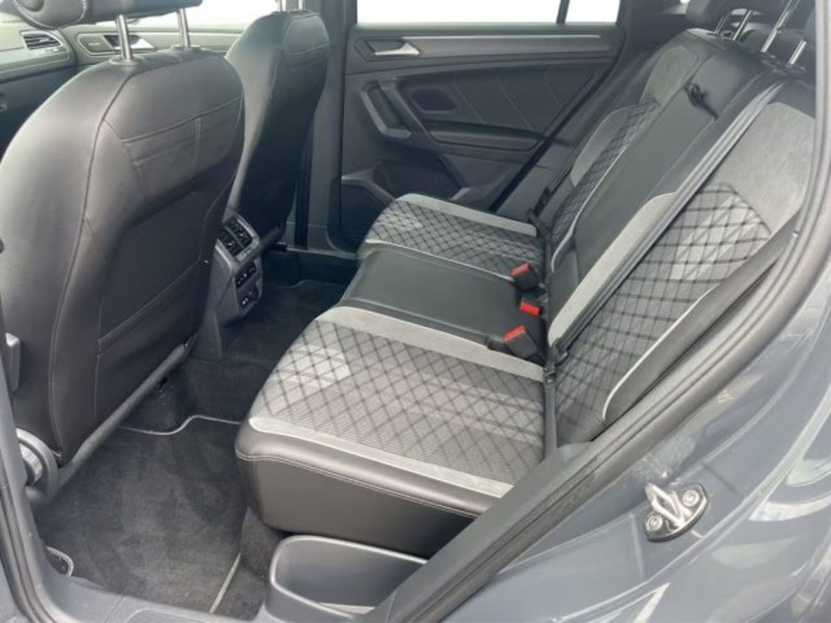 Volkswagen Tiguan Allspace 2.0 TDI 200 CV SCR DSG 4MOTION R-Line (15)