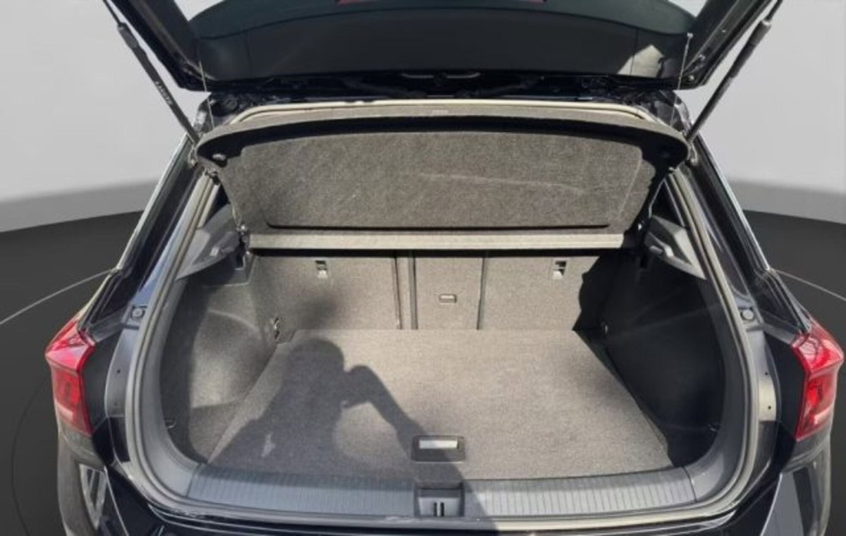 Volkswagen T-Roc 1.0 tsi R-Line 115cv (13)