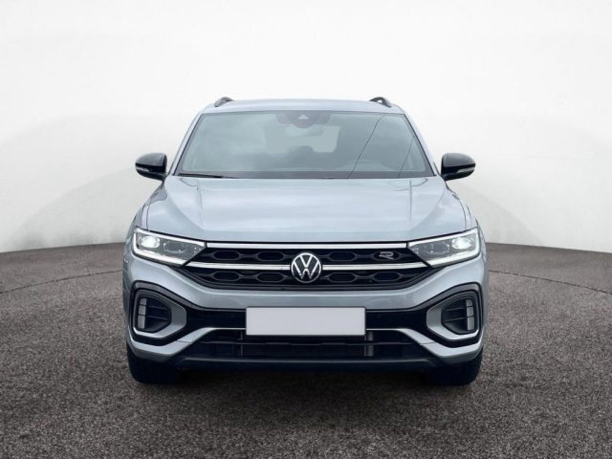 Volkswagen T-Roc 1.5 tsi R-Line dsg (2)