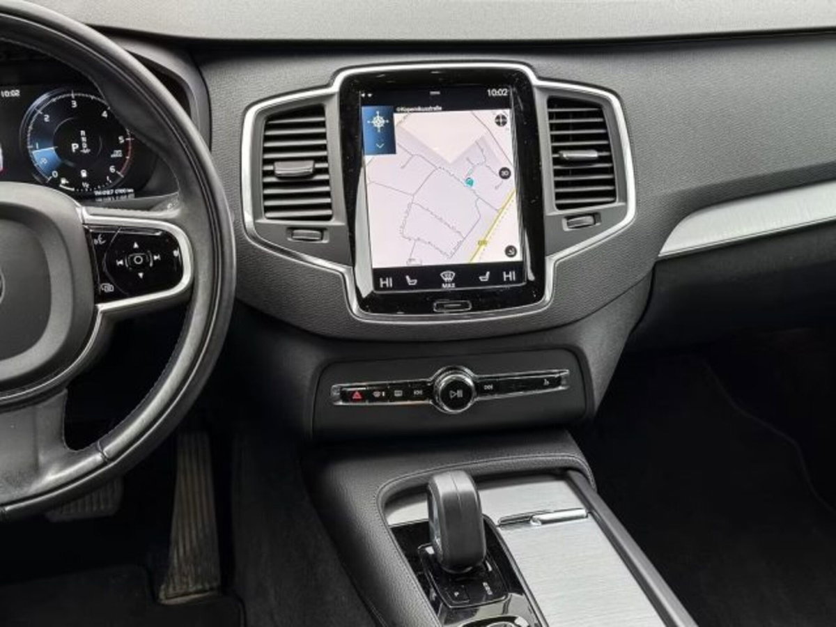 Volvo XC90 B5 (d) AWD Geartronic 7 posti Momentum Pro (8)