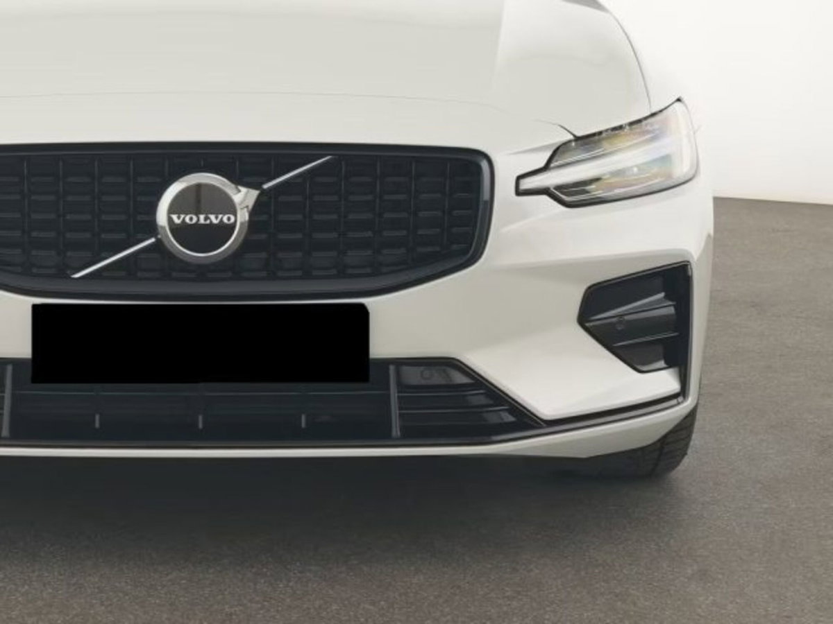 Volvo V60 B4 automatico Plus Dark (9)