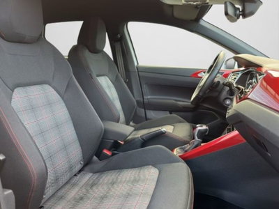 Volkswagen Polo 2.0 tsi GTI dsg (4)