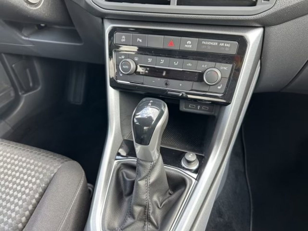 Volkswagen T-Cross 1.0 TSI 110 CV DSG Style (11)