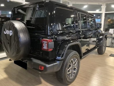 Jeep Wrangler Unlimited 2.0 Turbo Sahara (4)