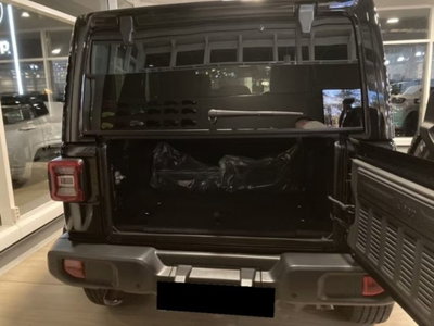 Jeep Wrangler Unlimited 2.0 Turbo Sahara (5)