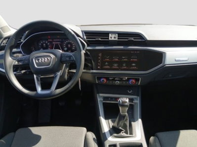 Audi Q3 35 1.5 tfsi (9)
