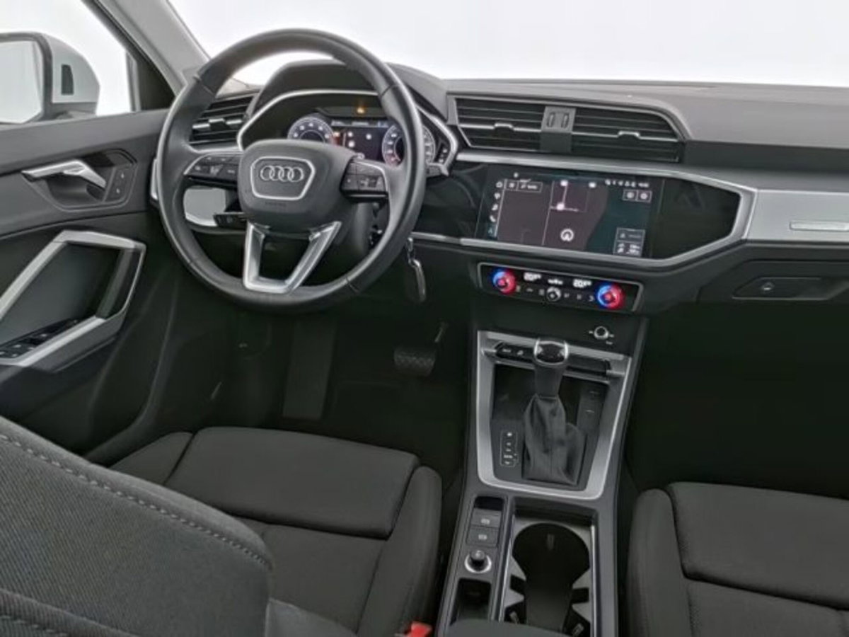 Audi Q3 Sportback 40 TFSI S tronic quattro edition (13)