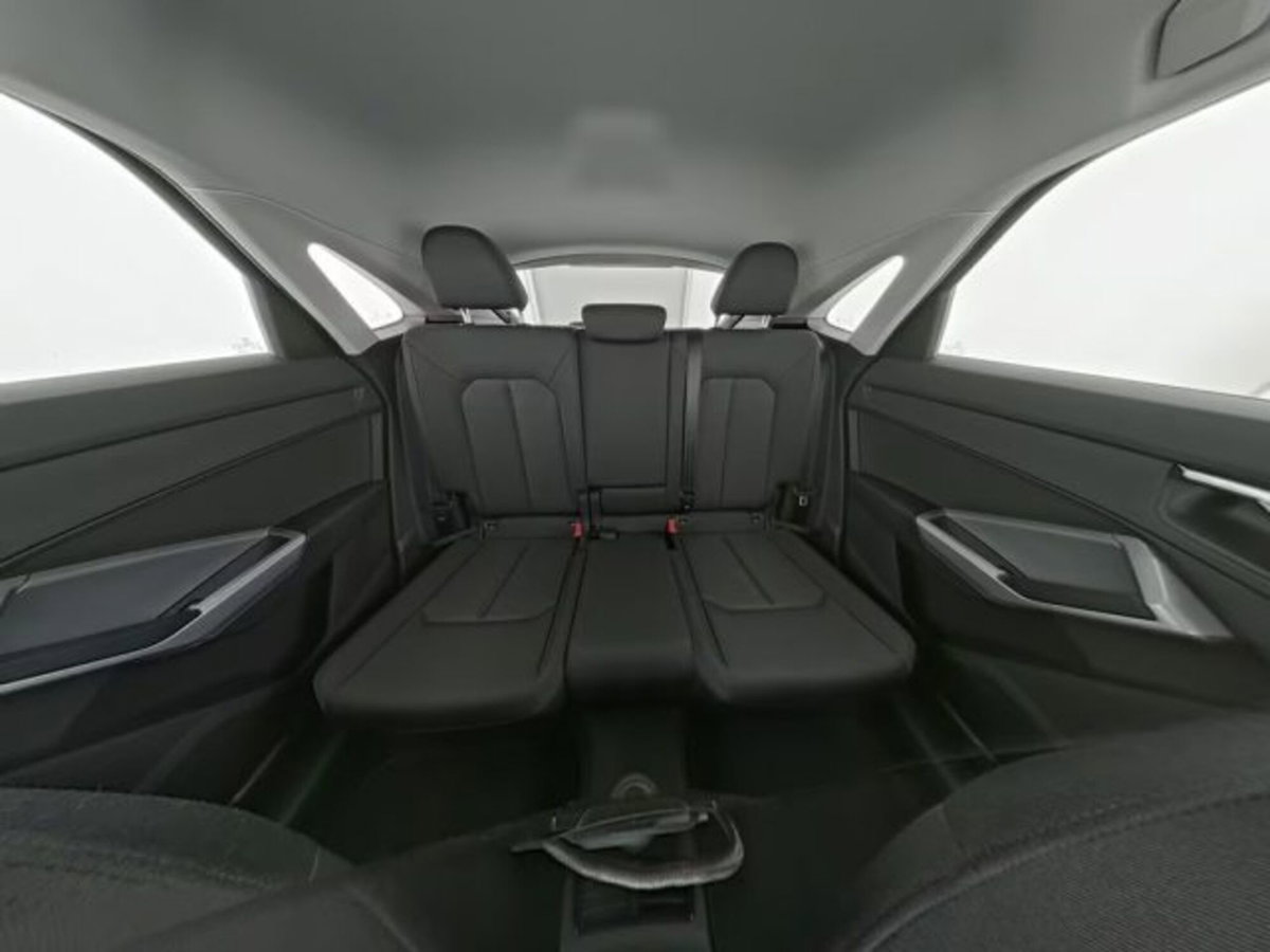Audi Q3 Sportback 40 TFSI S tronic quattro edition (14)