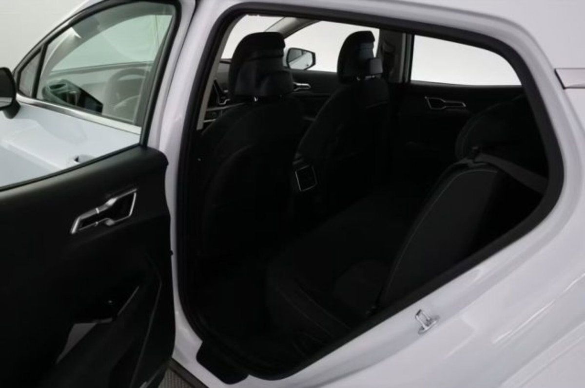 Kia Sportage 1.6 TGDi HEV AT GT-line Plus (14)