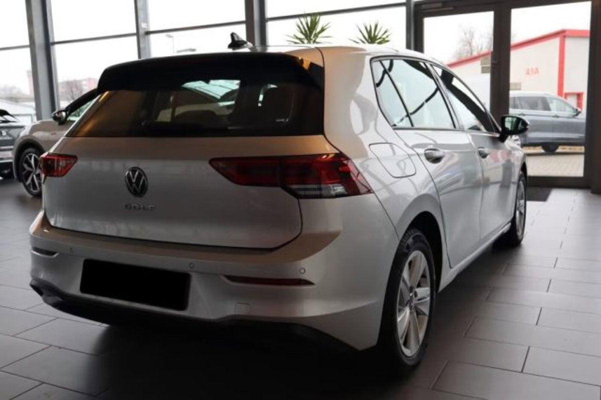 Volkswagen Golf 2.0 TDI SCR Life (5)