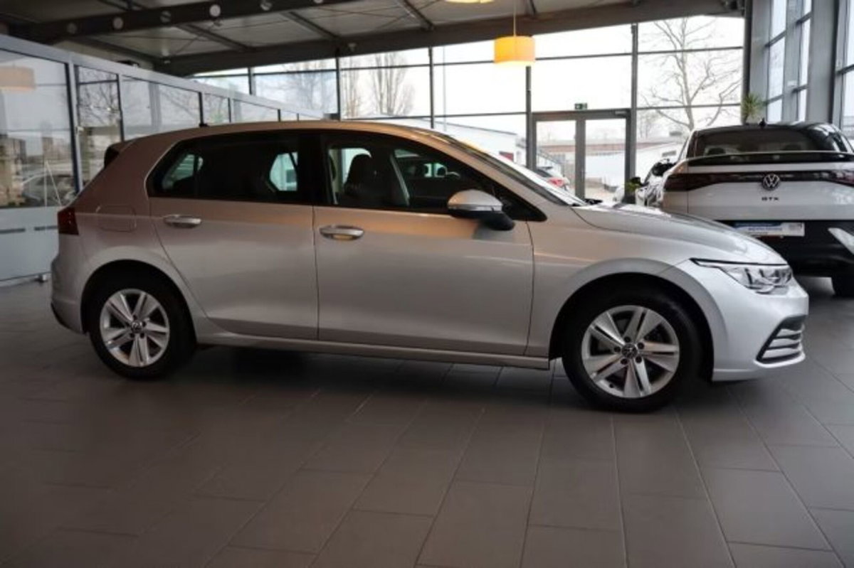 Volkswagen Golf 2.0 TDI SCR Life (6)
