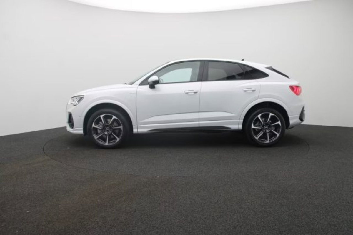 Audi Q3 Sportback 40 2.0 tdi S line edition quattro 193cv s-tronic (2)