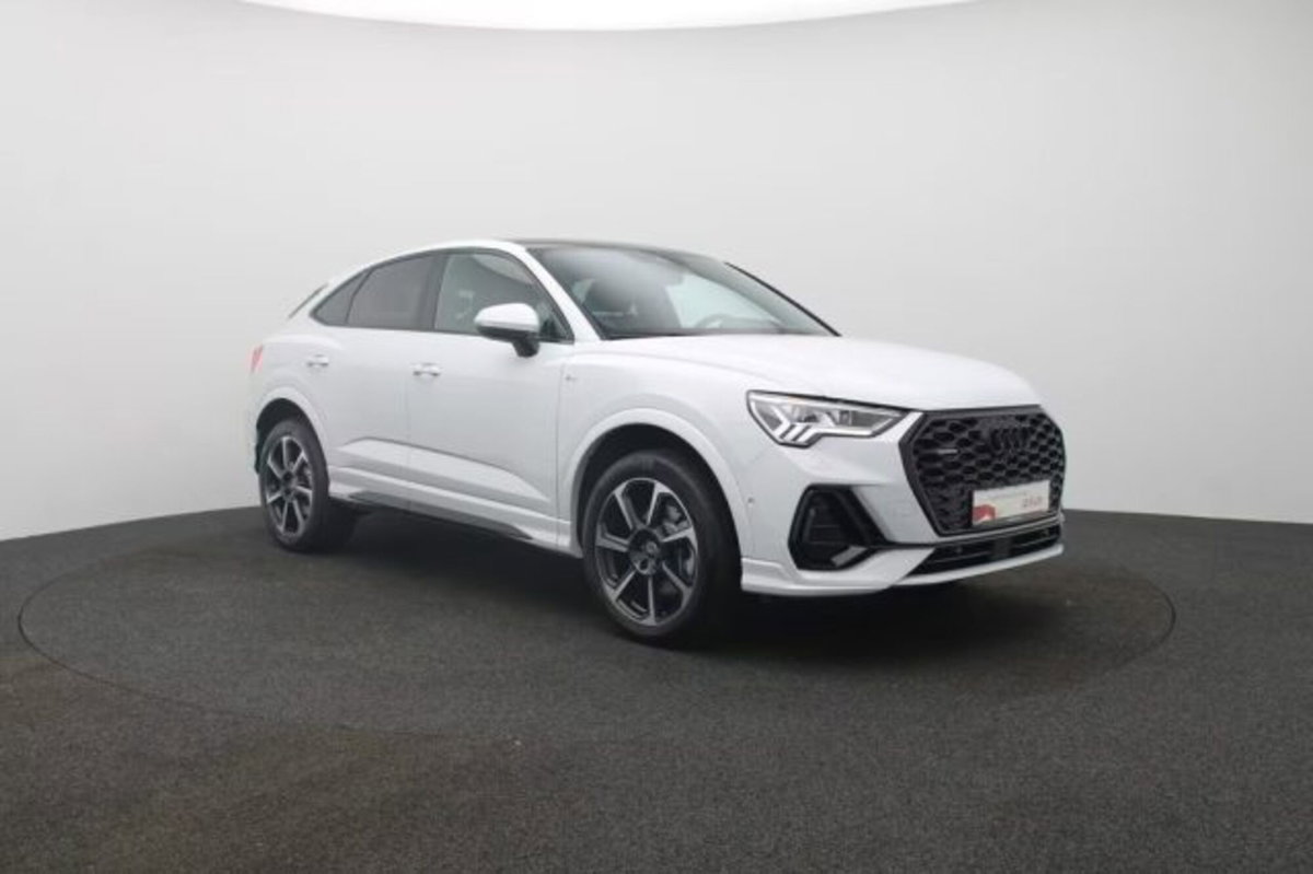 Audi Q3 Sportback 40 2.0 tdi S line edition quattro 193cv s-tronic (6)