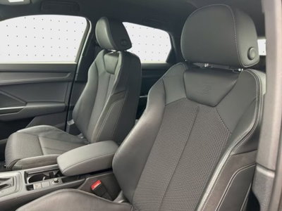 Audi Q3 Sportback 40 TDI quattro S tronic S line edition (12)