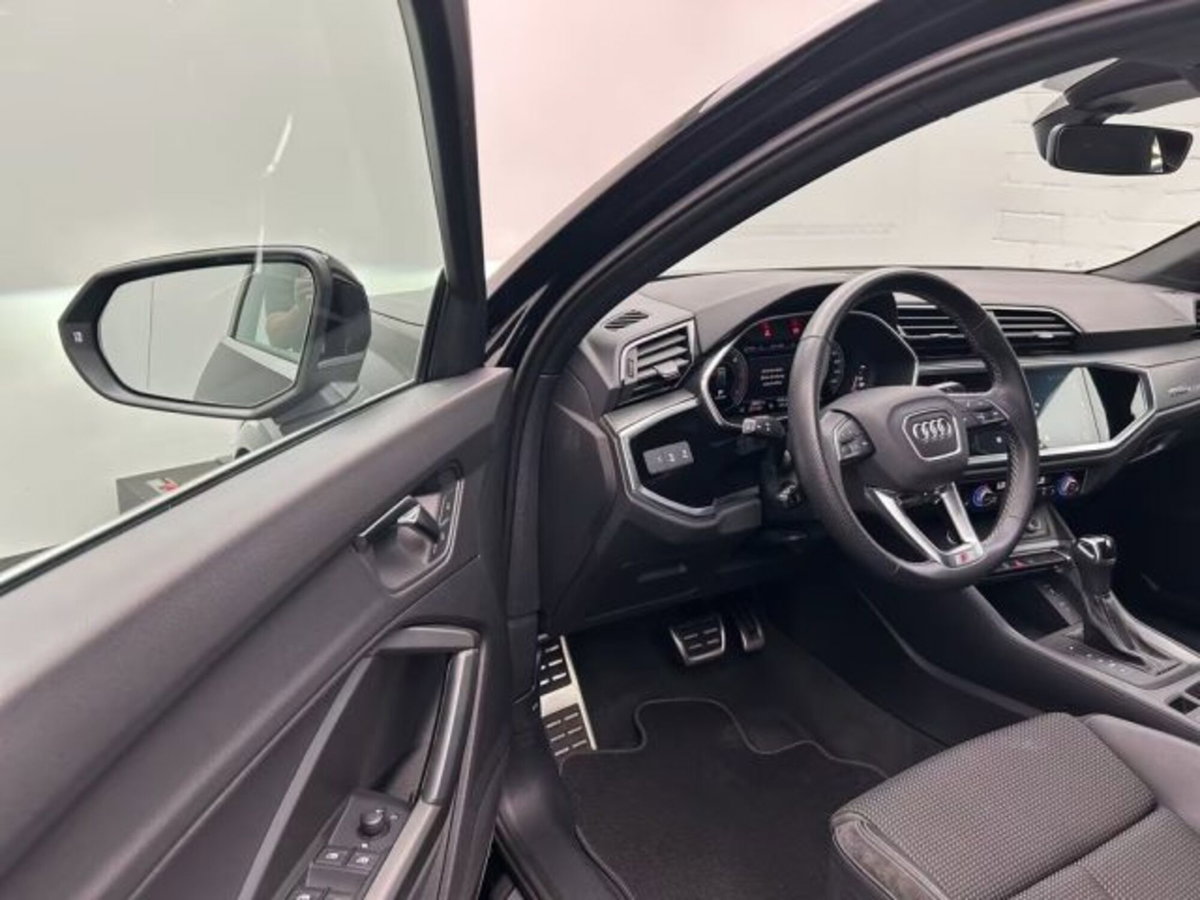 Audi Q3 Sportback 40 TDI quattro S tronic S line edition (13)