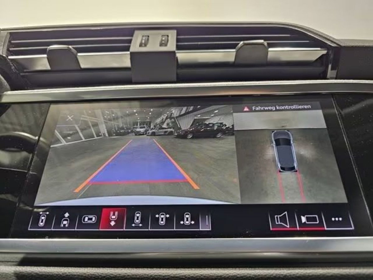 Audi Q3 Sportback 40 TDI quattro S tronic S line edition (12)