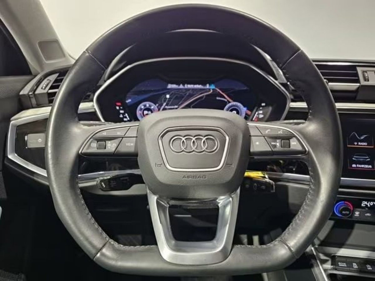 Audi Q3 Sportback 40 TDI quattro S tronic S line edition (18)