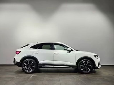Audi Q3 Sportback 40 TDI quattro S tronic S line edition (4)