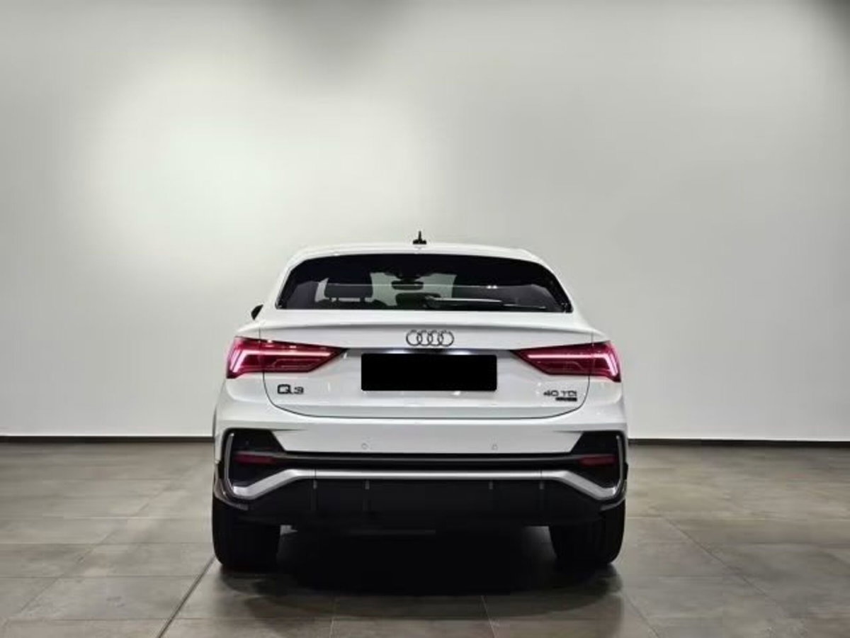 Audi Q3 Sportback 40 TDI quattro S tronic S line edition (7)