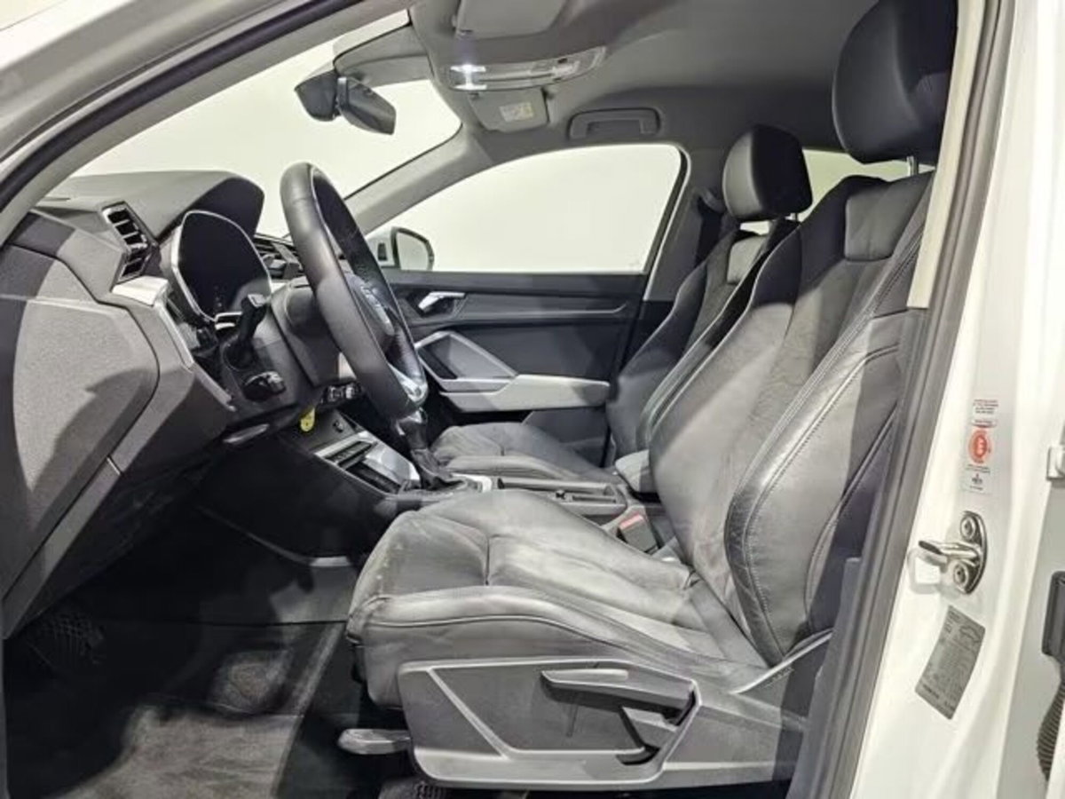 Audi Q3 Sportback 40 TDI quattro S tronic S line edition (9)