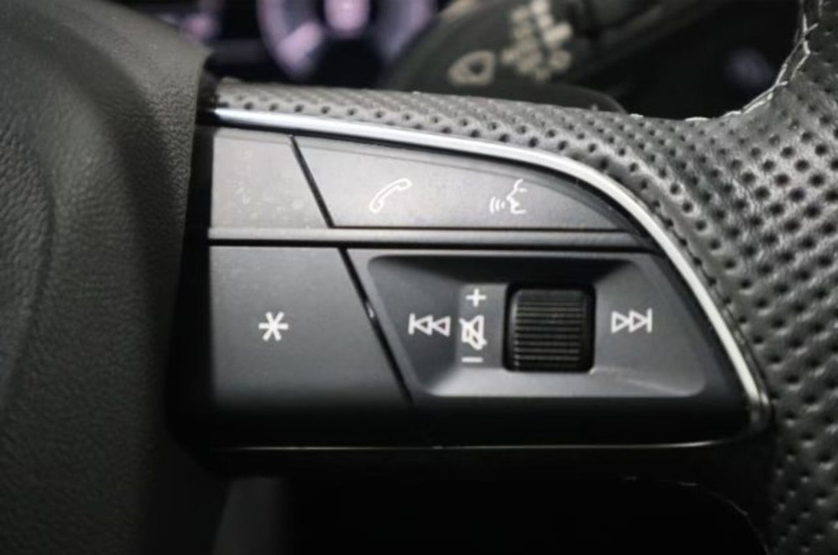Audi Q5 Sportback 40 2.0 tdi mhev 12V S line Plus quattro s-tronic (17)