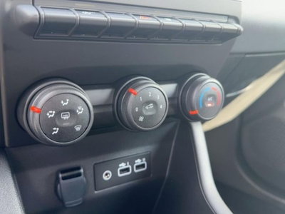 Mitsubishi Colt 1.0 Inform (14)
