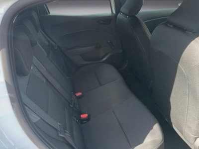 Mitsubishi Colt 1.0 Inform (17)
