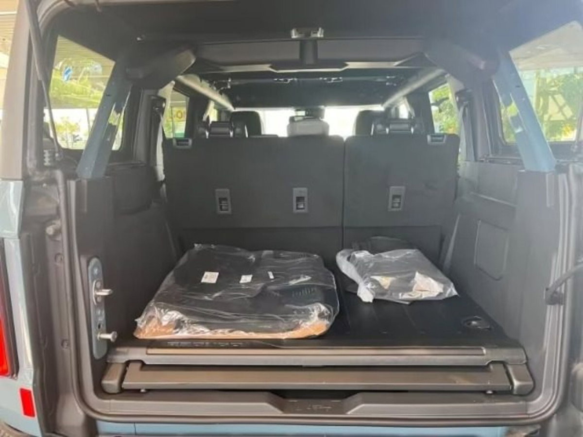 Ford Bronco 2.7 ecoboost V6 Outer Banks 4x4 335cv auto (11)