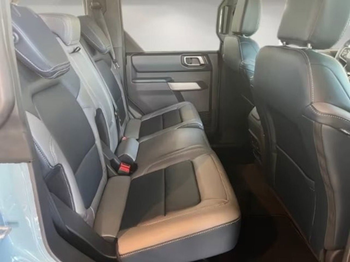 Ford Bronco 2.7 ecoboost V6 Outer Banks 4x4 335cv auto (12)