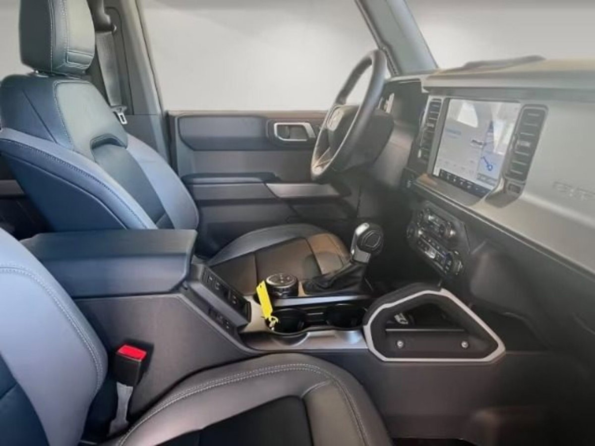 Ford Bronco 2.7 ecoboost V6 Outer Banks 4x4 335cv auto (13)