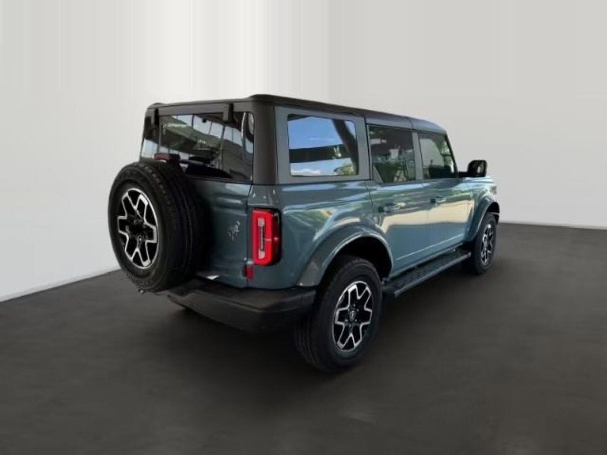 Ford Bronco 2.7 ecoboost V6 Outer Banks 4x4 335cv auto (2)