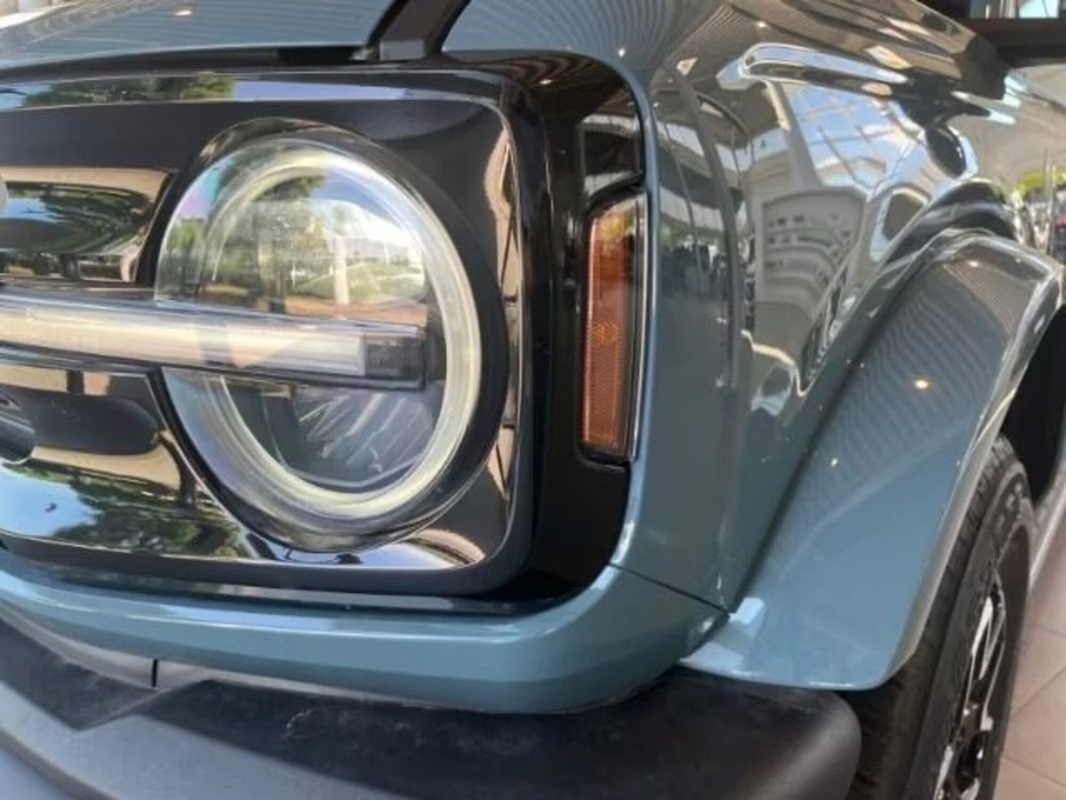 Ford Bronco 2.7 ecoboost V6 Outer Banks 4x4 335cv auto (4)