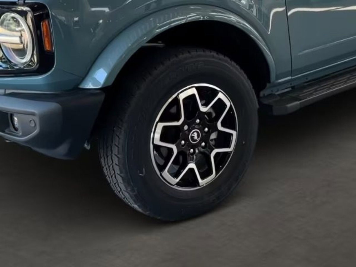 Ford Bronco 2.7 ecoboost V6 Outer Banks 4x4 335cv auto (5)
