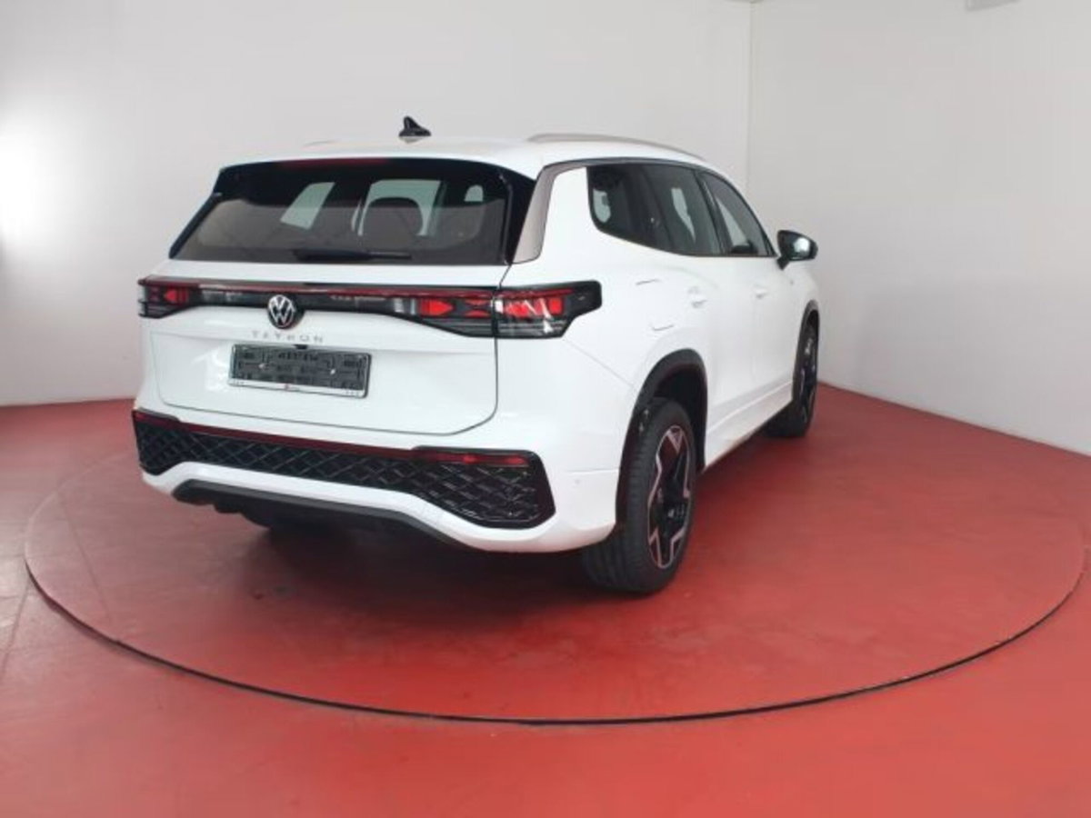 Volkswagen Tayron 2.0 tdi R-Line 150cv dsg 7p.ti (2)