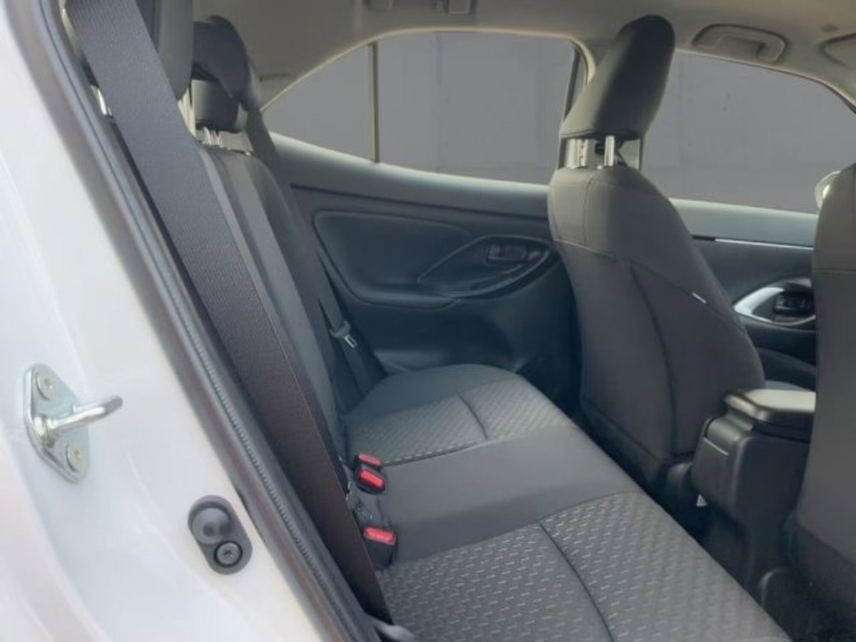 Toyota Yaris Cross 1.5 Hybrid 5p. E-CVT Premiere (11)