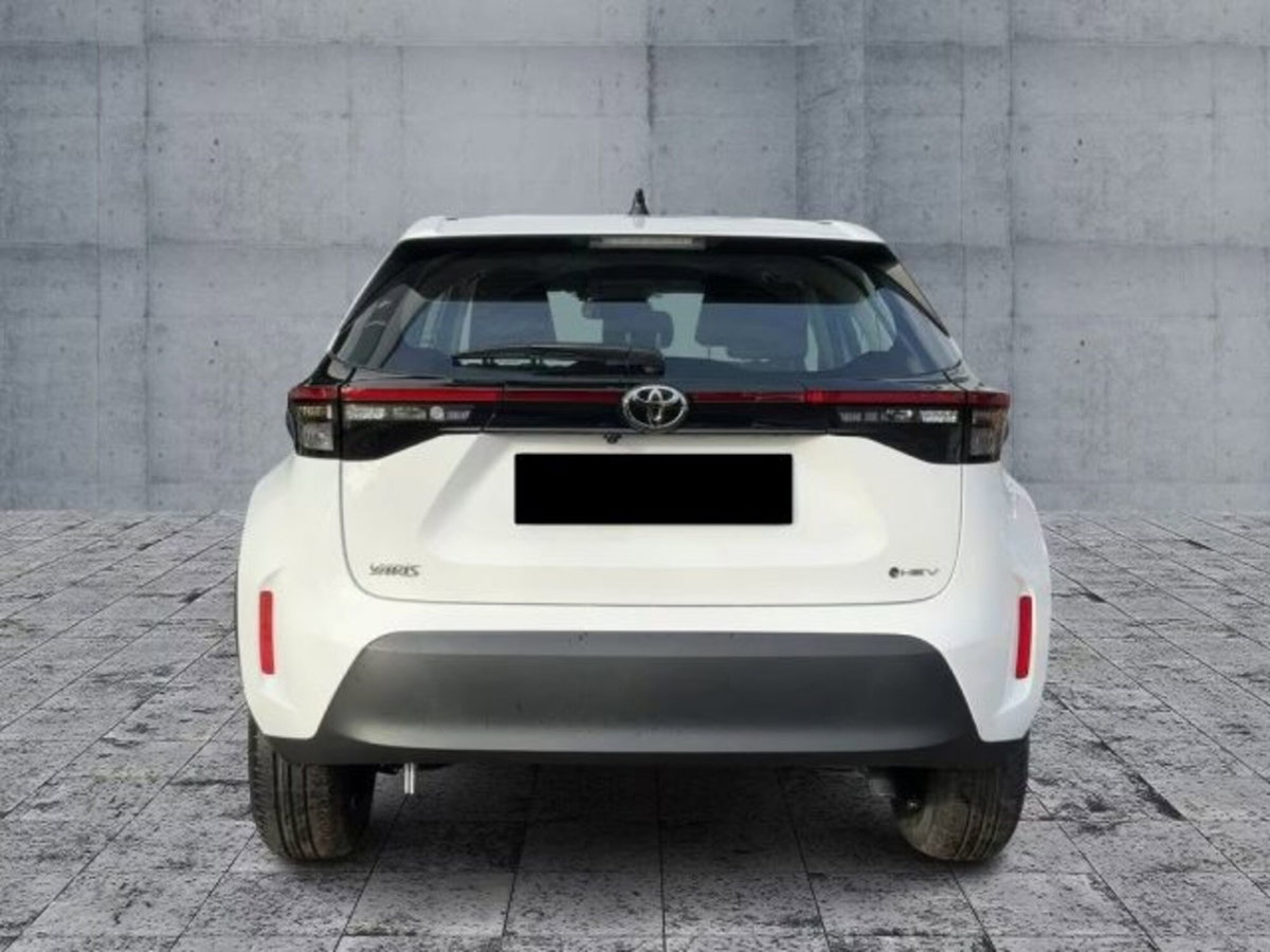 Toyota Yaris Cross 1.5 Hybrid 5p. E-CVT Premiere (3)