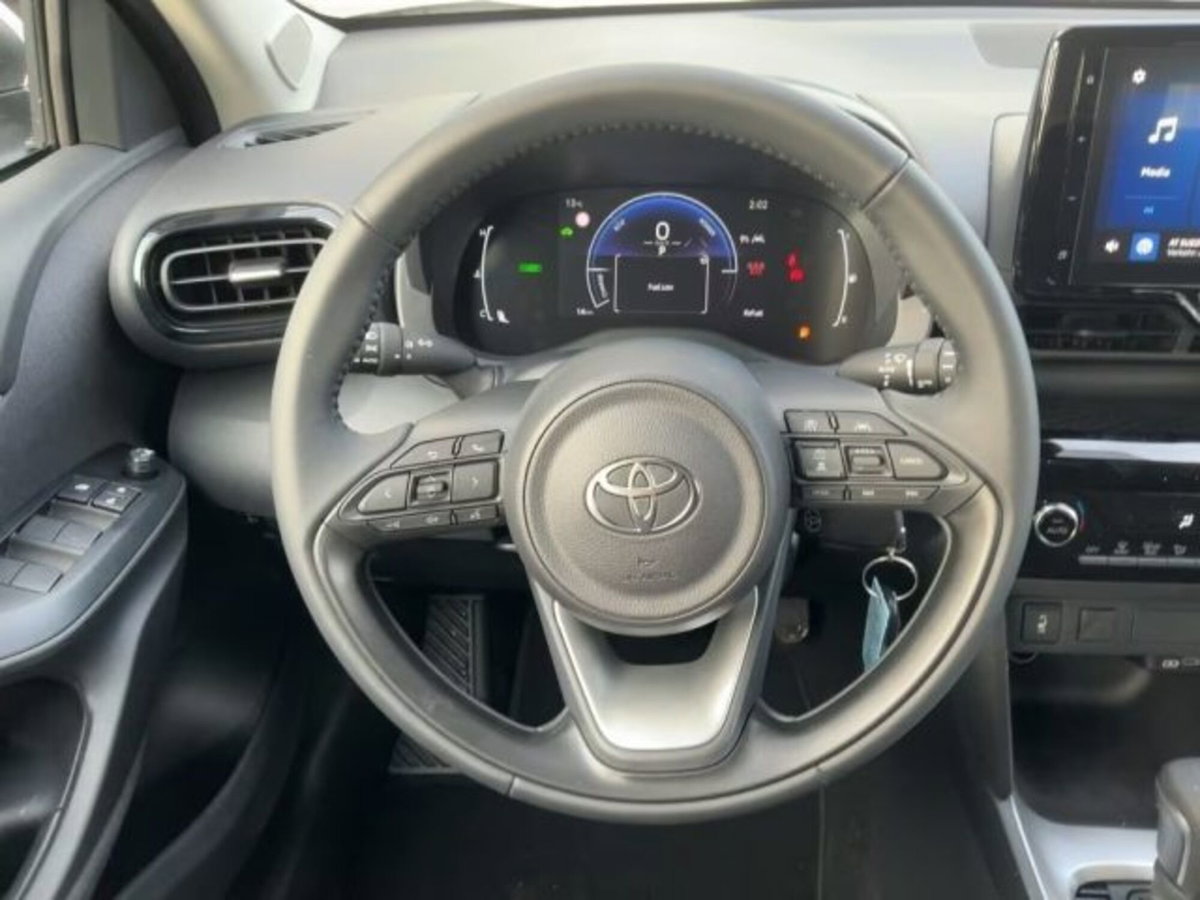 Toyota Yaris Cross 1.5 Hybrid 5p. E-CVT Premiere (6)