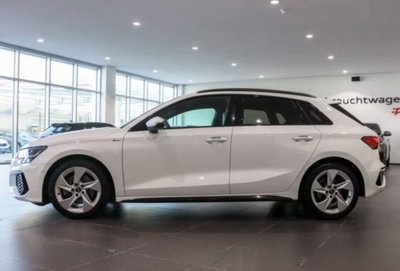 Audi A3 Sportback 30 TFSI S line edition (3)