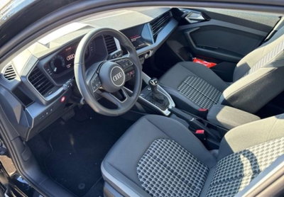 Audi A1 Sportback 30 TFSI S tronic S line edition (9)