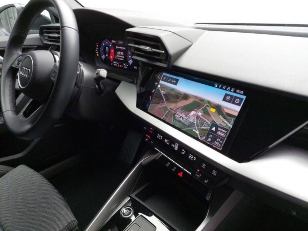 Audi A3 Sportback 35 TDI S tronic S line edition (15)